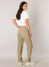 Load image into Gallery viewer, Lotus Tee