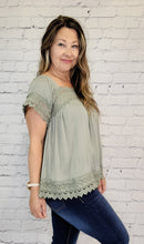 Load image into Gallery viewer, Lacy Peasant Blouse