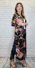 Load image into Gallery viewer, Black Floral Duster