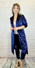 Load image into Gallery viewer, Velour Duster