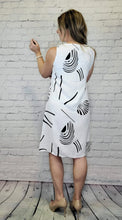 Load image into Gallery viewer, Abstract Shift Dress