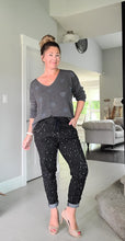 Load image into Gallery viewer, The Sweetheart Sweater