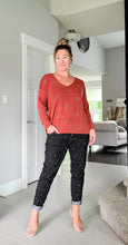 Load image into Gallery viewer, The Sweetheart Sweater