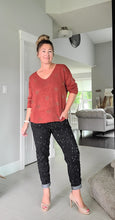 Load image into Gallery viewer, The Sweetheart Sweater
