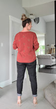 Load image into Gallery viewer, The Sweetheart Sweater