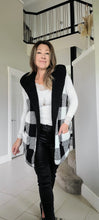 Load image into Gallery viewer, Plaid Reversible Vest