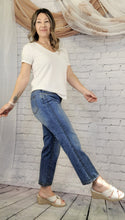 Load image into Gallery viewer, Heart Aligned Jeans