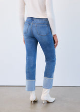 Load image into Gallery viewer, Pearl Cuffed Jeans