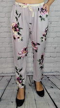 Load image into Gallery viewer, Lilac Floral Pants