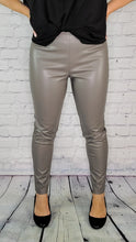 Load image into Gallery viewer, Faux Leather Tregging