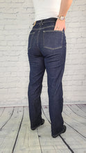Load image into Gallery viewer, Denver Straight Jeans
