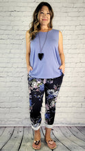Load image into Gallery viewer, Knit Floral Joggers