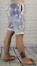 Load image into Gallery viewer, Cotton Stretch Floral Shorts