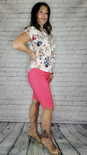 Load image into Gallery viewer, Coral Shorts