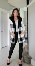 Load image into Gallery viewer, Plaid Reversible Vest
