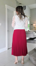 Load image into Gallery viewer, Luxe Autumn Skirt
