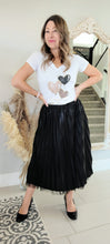 Load image into Gallery viewer, Tiered Pleated Tulle Skirt with Bows
