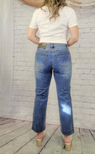 Load image into Gallery viewer, Heart Aligned Jeans
