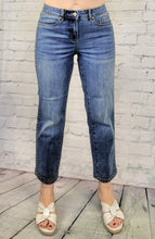Load image into Gallery viewer, Heart Aligned Jeans
