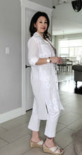 Load image into Gallery viewer, White Blossom Button Up
