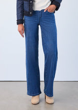 Load image into Gallery viewer, Silver Check Wide Leg Jeans

