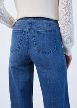 Load image into Gallery viewer, Silver Check Wide Leg Jeans
