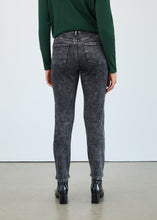 Load image into Gallery viewer, Black Magic Sparkling Jeans
