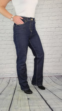 Load image into Gallery viewer, Denver Straight Jeans
